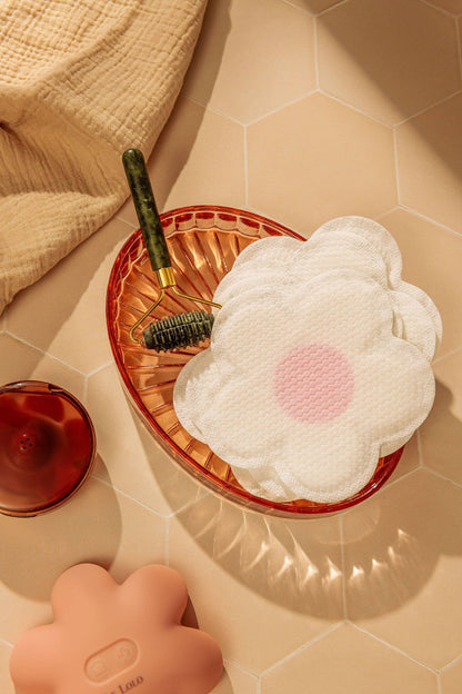 Disposable Nursing Pads for Breastfeeding Moms